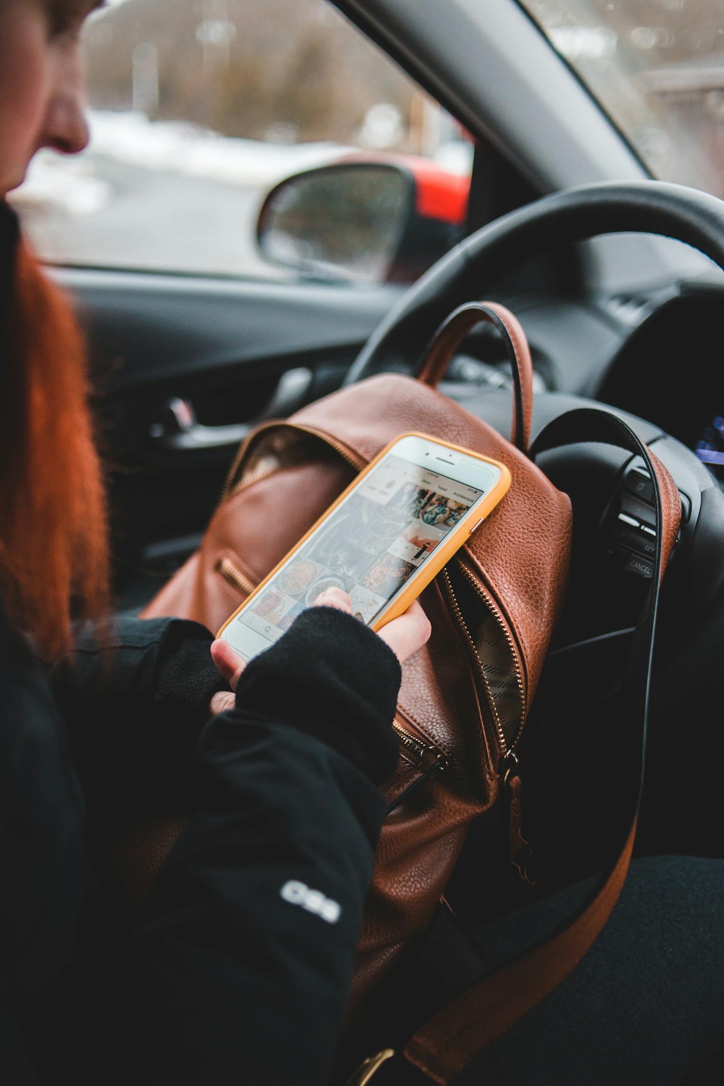 Why Mobile Plans Matter for Chat Lovers